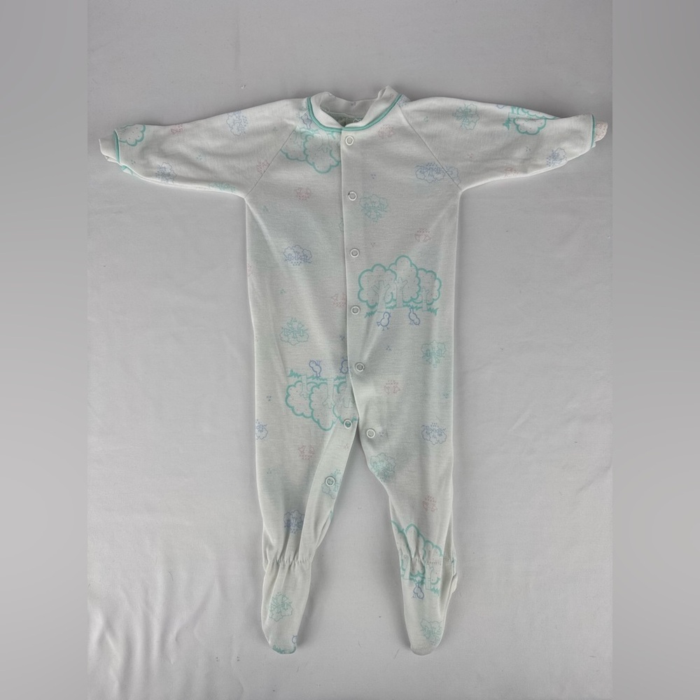 Vintage 80’s Alexis Unisex Baby Full Button Footed Onsie